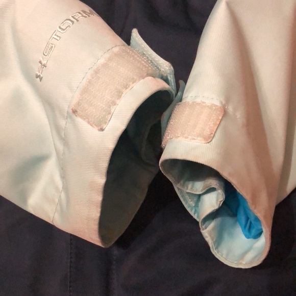 Under Armour Winter Coat - Picture 3 of 8